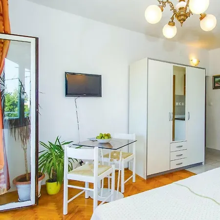 Kastel Gomilica Primorska Ulica Ii Apartamento *